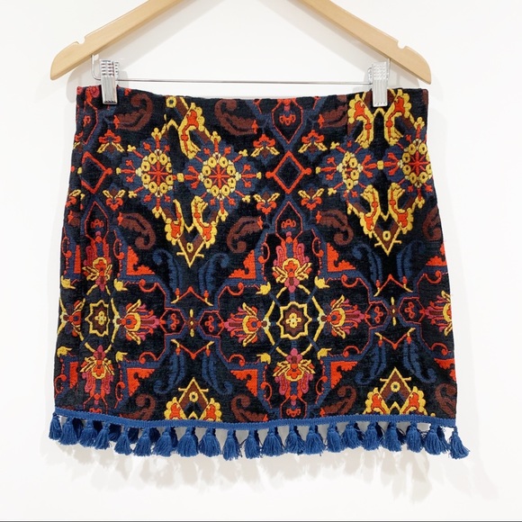Zara tapestry tassels mini skirt Sz Large NWT - Picture 2 of 8